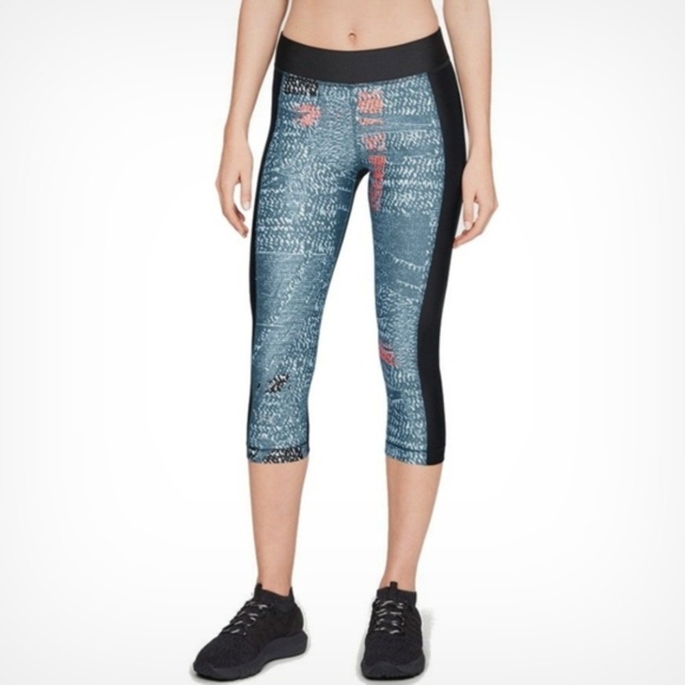 Under Armour Womens HeatGear Compression Capri Legging Size Medium